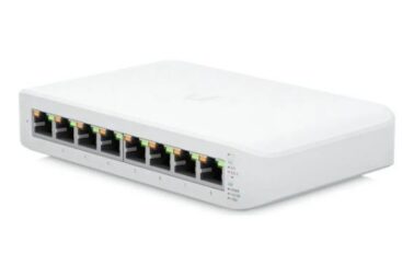 Switch Ubiquiti UniFi Lite 8 PoE 8 puertos Gigabit 4 PoE+ 52W